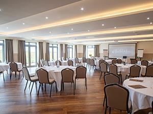 A modern and versatile space that can cater for weddings, functions, meetings and events of up to 150 guests. With it's own designated entrance, priva