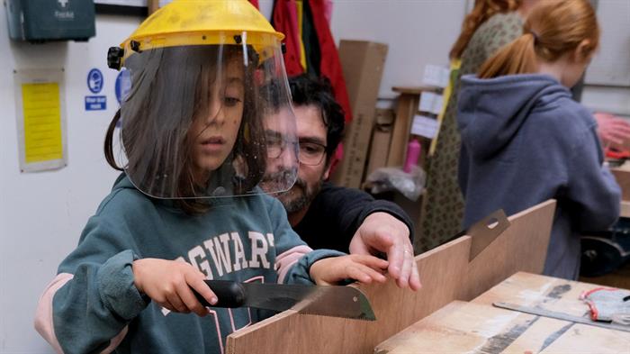 Family Make Stuff Morning: Free-Standing Lantern