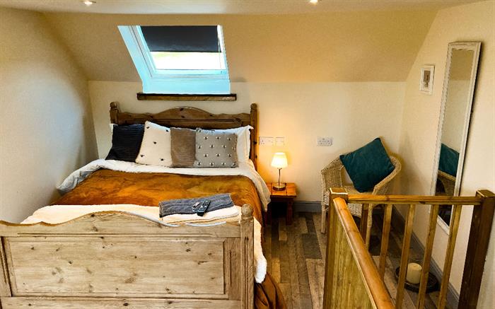 The Hayloft with a bedroom upstairs
