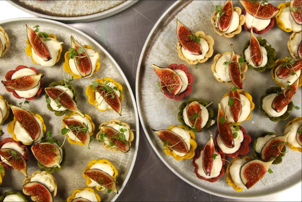 Platter of hors d'oevres, restaurant, Coach and Horses, Dersingham