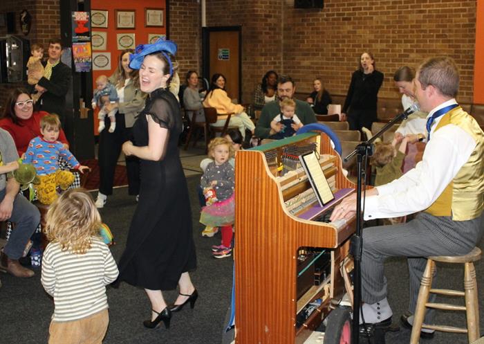 Baby Knees Up Family Concert