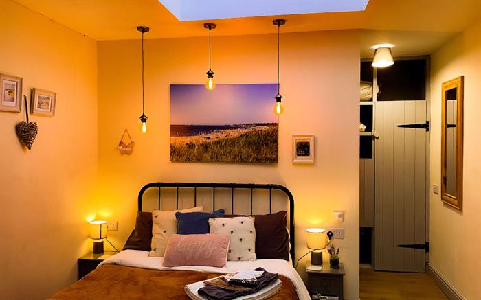 Romantic chalets for 2