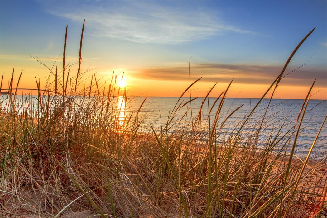 Stunning sunsets over the sea