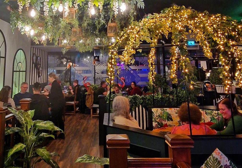 Tipsy Teapot Restaurant & Cocktail Bar Visit West Norfolk